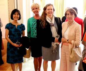 Dr. Amy Geng, Coach Kemper, Madeline Lyrvall (Embassy of Sweden) and Dr. Rosa Batoreu (Embassy of Portugal)